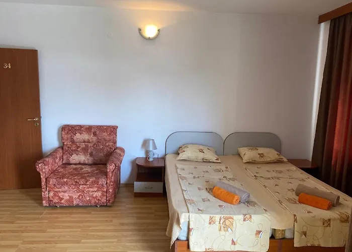 بيت ضيافة Atanasov 1