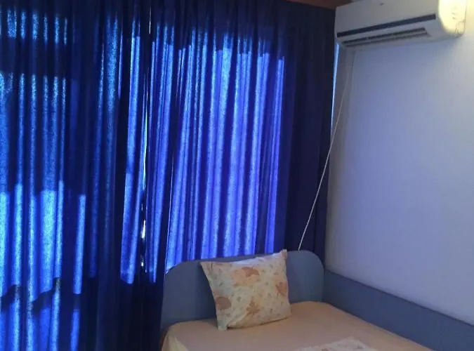 Atanasov 1 3* بريمورسكو