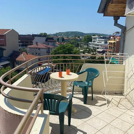 Pensión Atanasov 1 3*